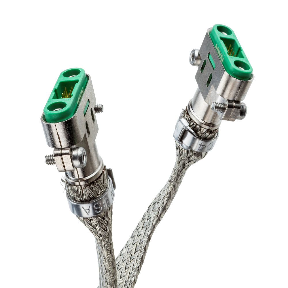 G125-MD22069M3-XXXXM3 - 10+10 Pos. Male DIL 28 AWG Cable Assembly, twisted pair double-end shielded, Screw-Lok Reverse Fix